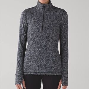 LULULEMON OUTRUN BLACK WHITE 1/2 ZIP LIGHTWEIGHT ATHLETIC PULLOVER WOMENS SZ 4